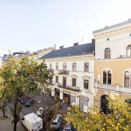 White Fox - Sauna - Lviv Buitenkant foto